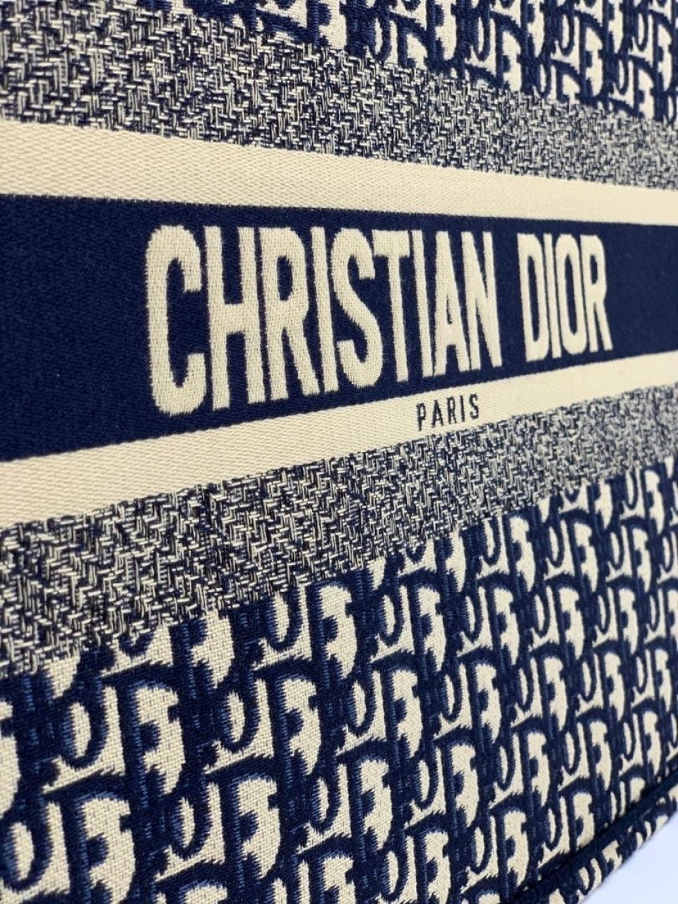 Сумка Christian Dior